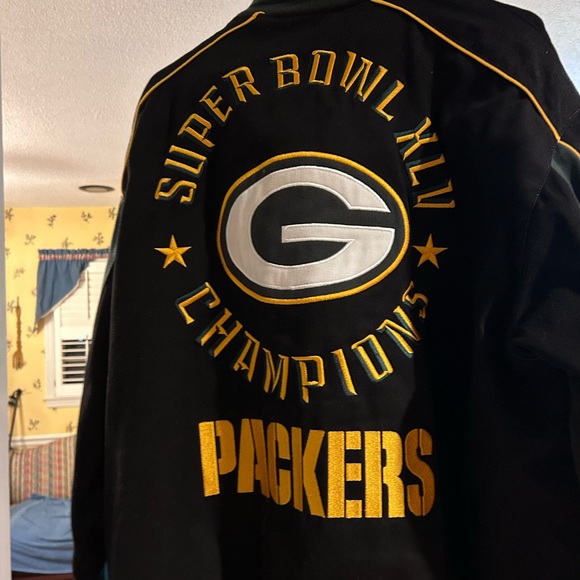 NFL licensed Green Bay Packers jacket. Like new size XL - Picture 3 of 16